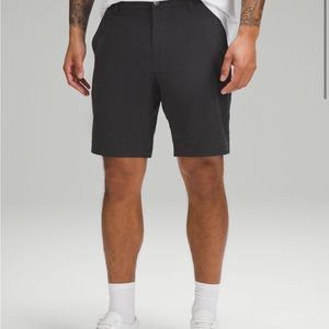 Commission Classic Fit Short 9” *WovenAir